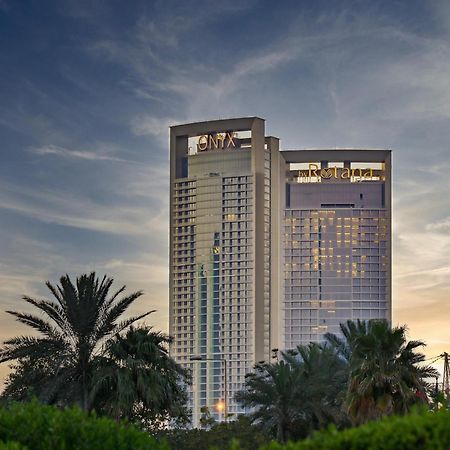 Onyx Rotana Hotel Manama Ngoại thất bức ảnh The hotel in 2016
