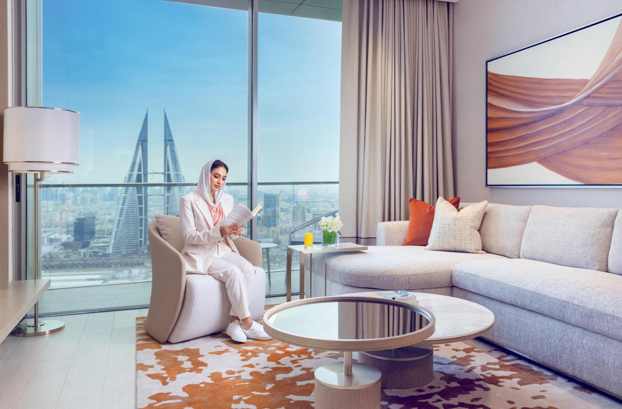 Onyx Rotana Hotel Manama Ngoại thất bức ảnh A living room at the Address Downtown Hotel