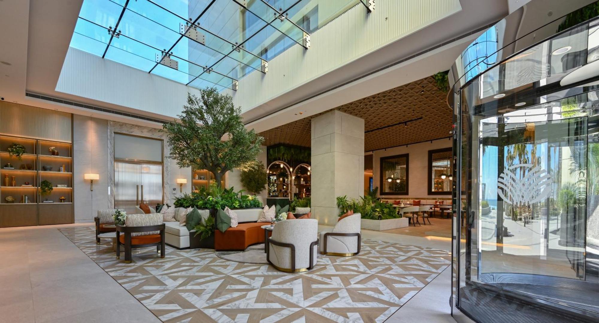Onyx Rotana Hotel Manama Ngoại thất bức ảnh The lobby of the hotel