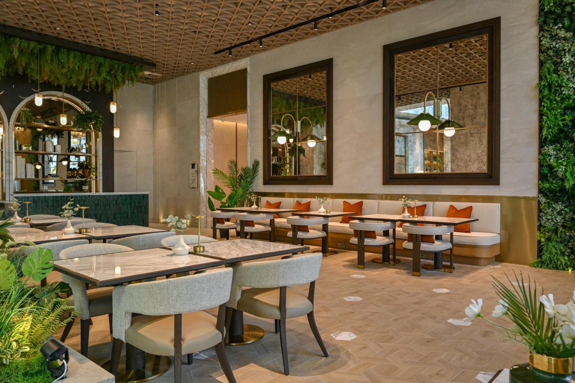 Onyx Rotana Hotel Manama Ngoại thất bức ảnh The interior of the restaurant