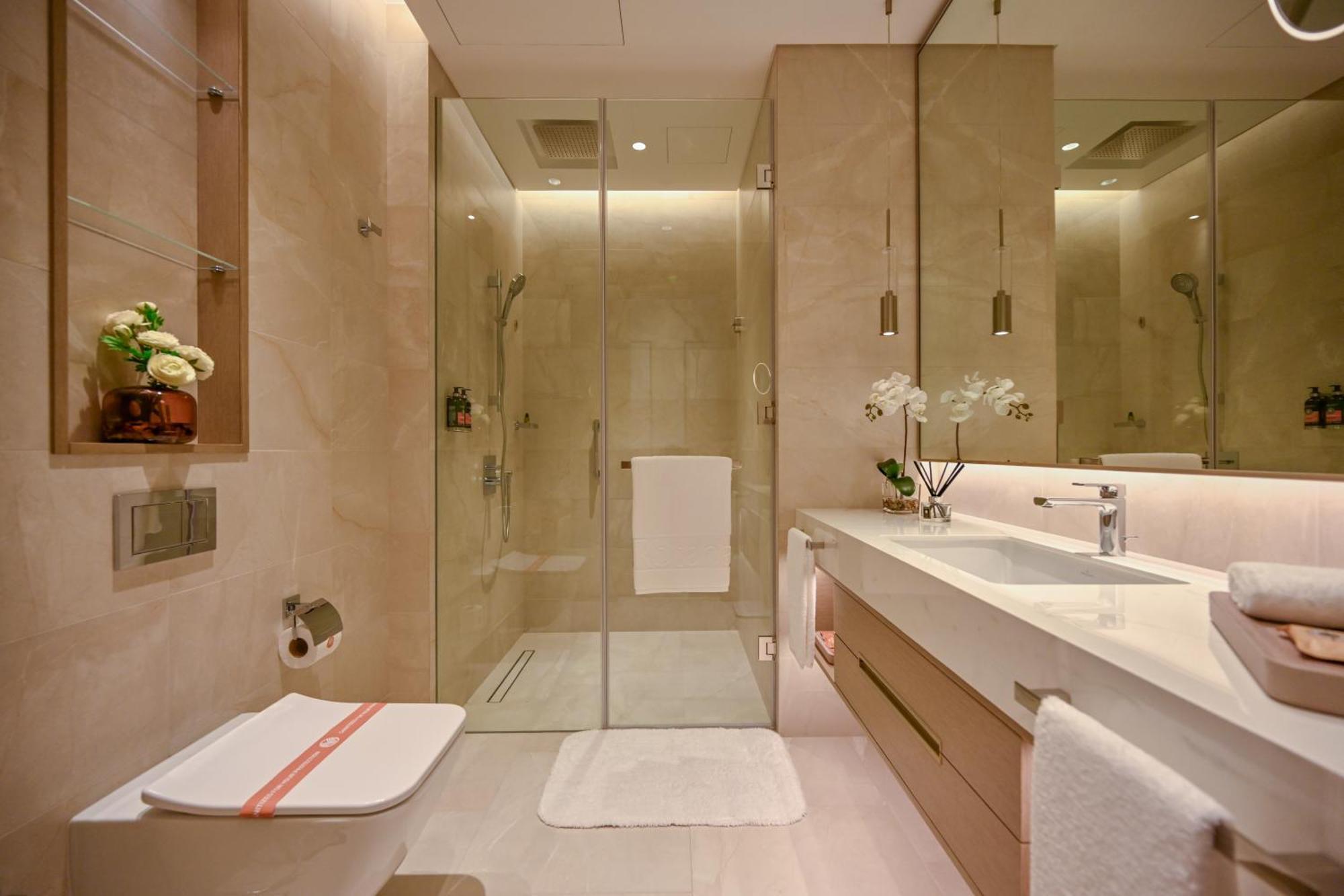 Onyx Rotana Hotel Manama Ngoại thất bức ảnh Bathroom
